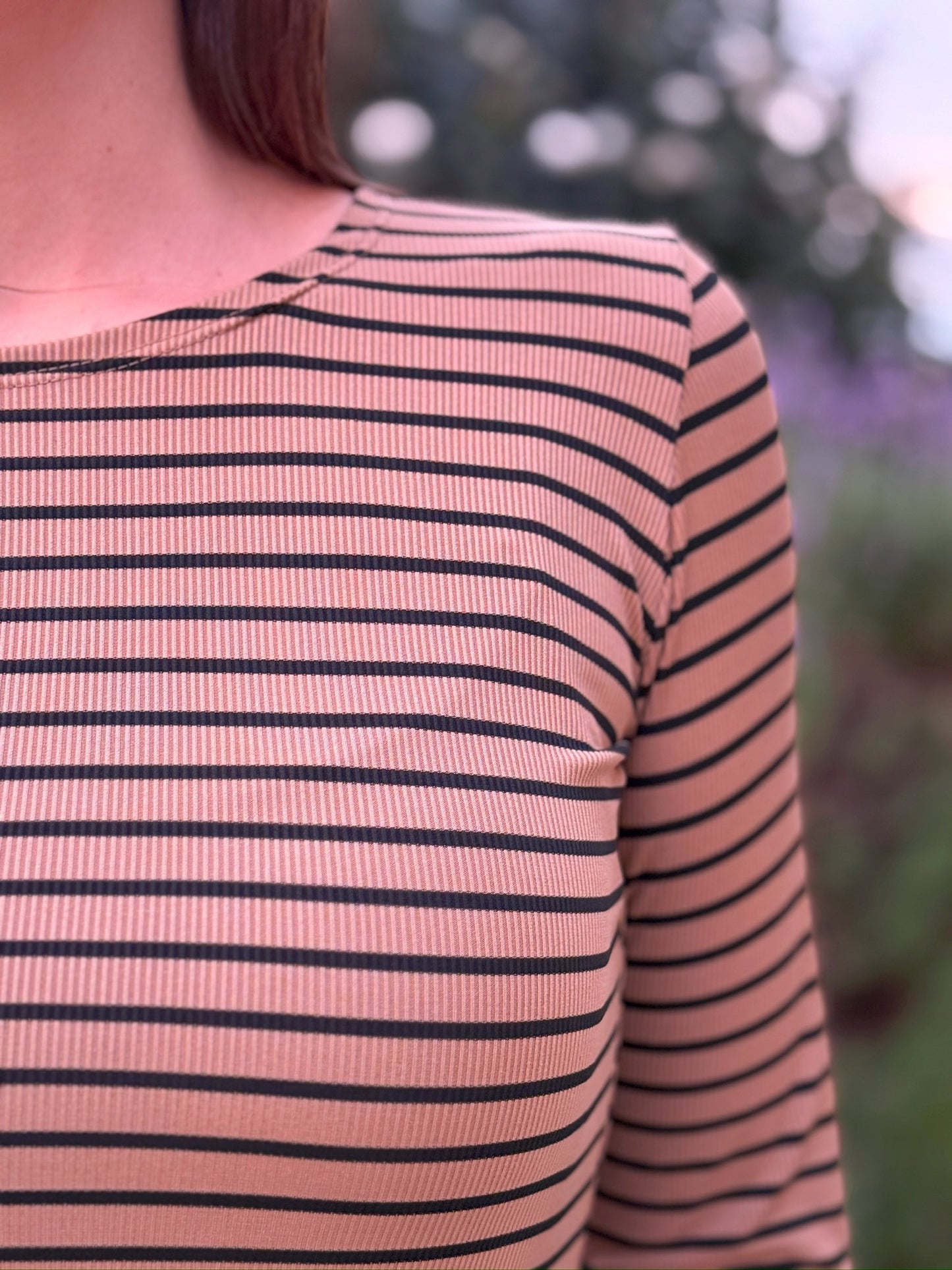 Polera Manuelita Lineas
